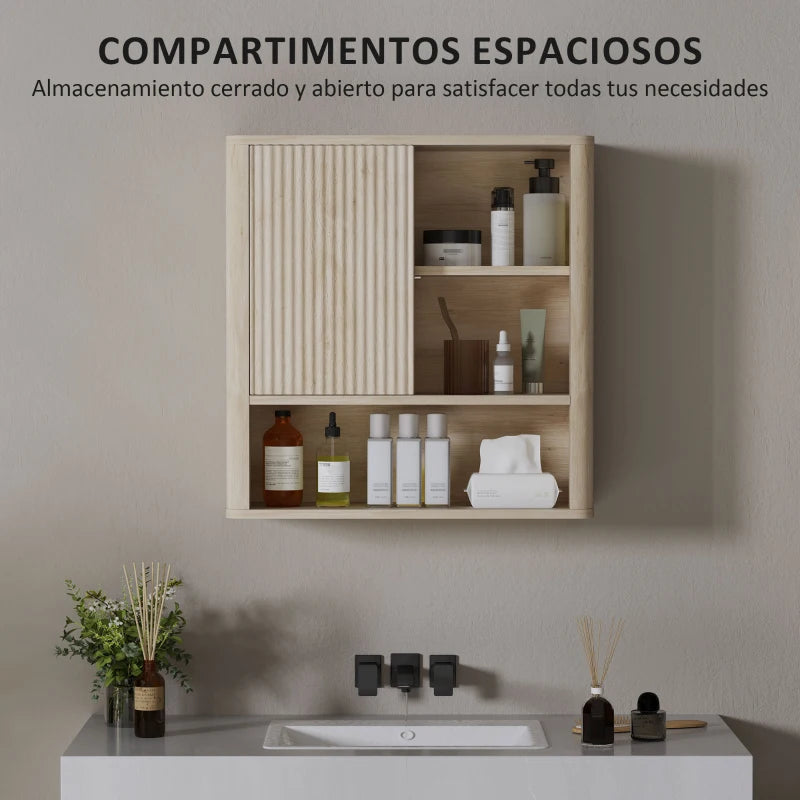 Cinco compartimentos, cuatro cerrados y uno abierto, para organizar el baño