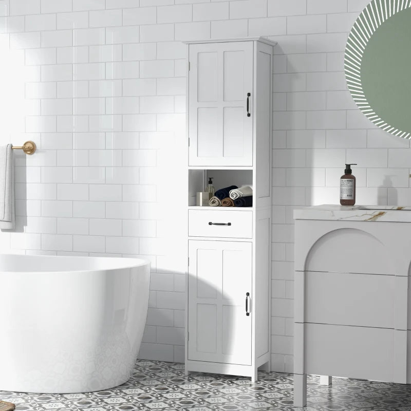 Columna de baño Cilleros colocada en un baño pequeño y ordenado