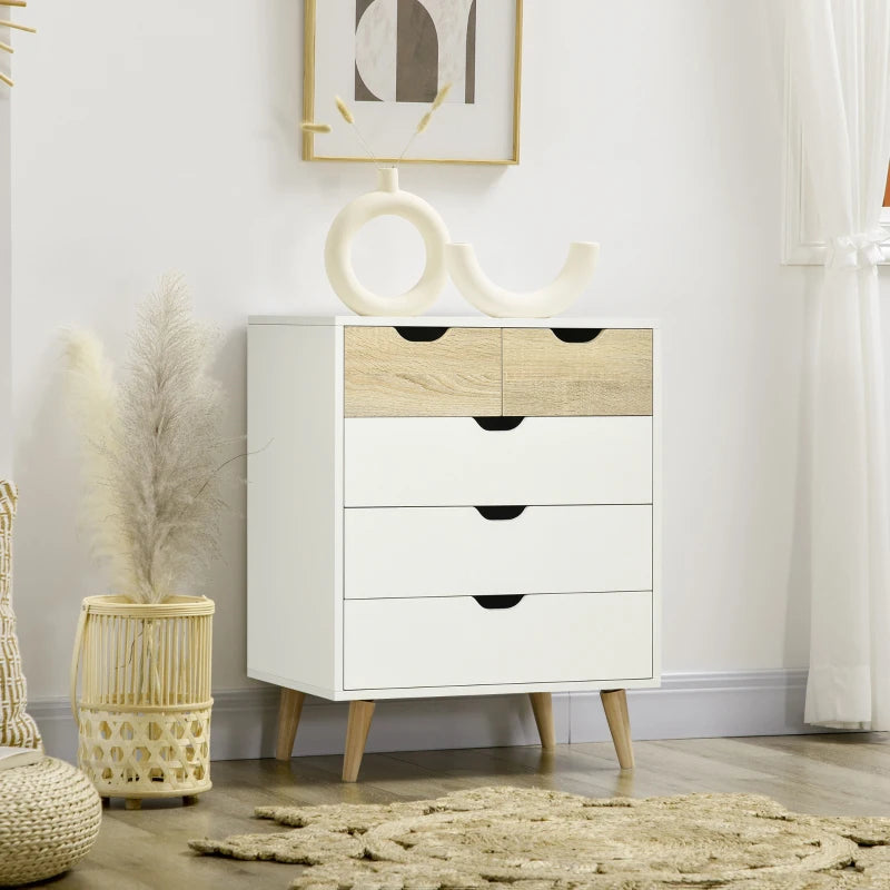 Cómoda Aspen colocada en un salón de estilo nórdico