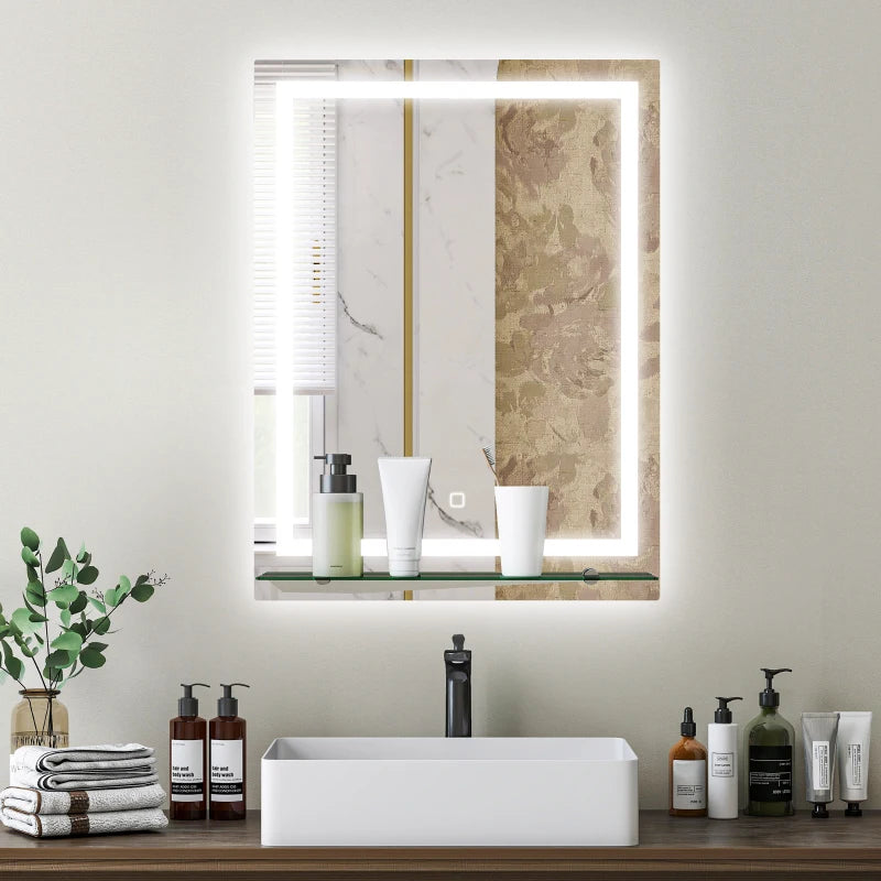 Espejo de baño Gálvez iluminando un baño moderno y ordenado