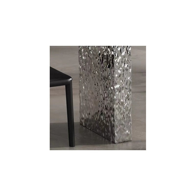 Mesa de comedor Boston en un salón abierto de estilo contemporáneo