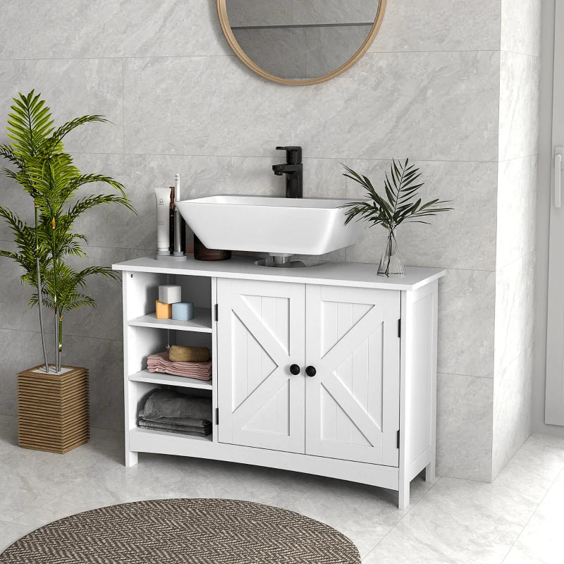 Mueble bajo lavabo Bulnes colocado en un baño pequeño y ordenado