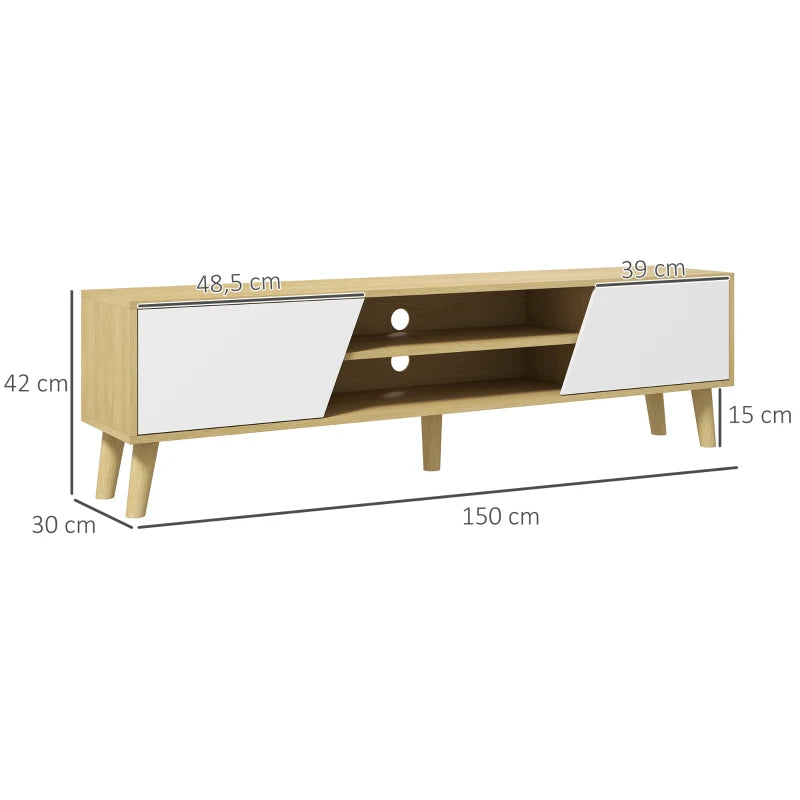 Detalle de las patas de madera y la base elevada del mueble de TV