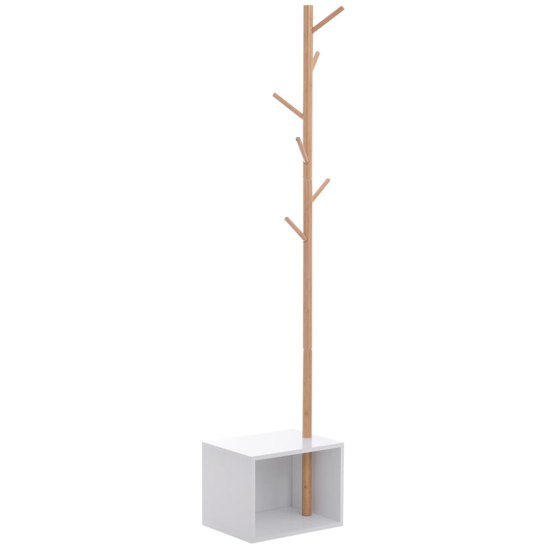 Perchero de pie Kodama de bambú con forma de árbol y banco inferior en una entrada moderna