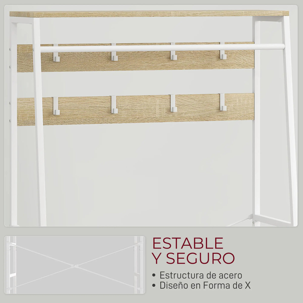 Estante superior de madera del perchero con objetos decorativos