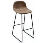 Taburete Bronzita con asiento en polipiel vintage marrón oscuro y estructura metálica negra
